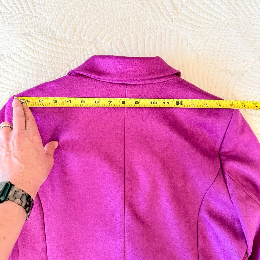 Bold Magenta Preppy Career Faux Suede Double Breasted Studio Blazer WHBM Size 12 - Picture 14 of 17